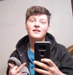 Meet your Posher, Raymond